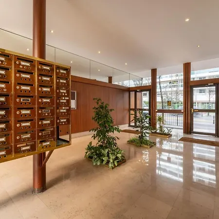 Apartment Tastefully Decorated 1bdparmentierrepublique Paris
